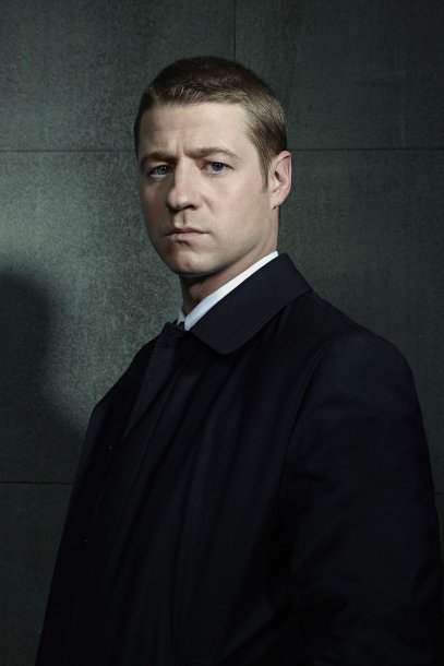 GOTHAM: Ben McKenzie as Detective James Gordon. GOTHAM premieres Monday, Sept. 22 (8:00-9:00 PM ET/PT) on FOX. ©2014 Fox Broadcasting Co. Cr: Michael Lavine/FOX