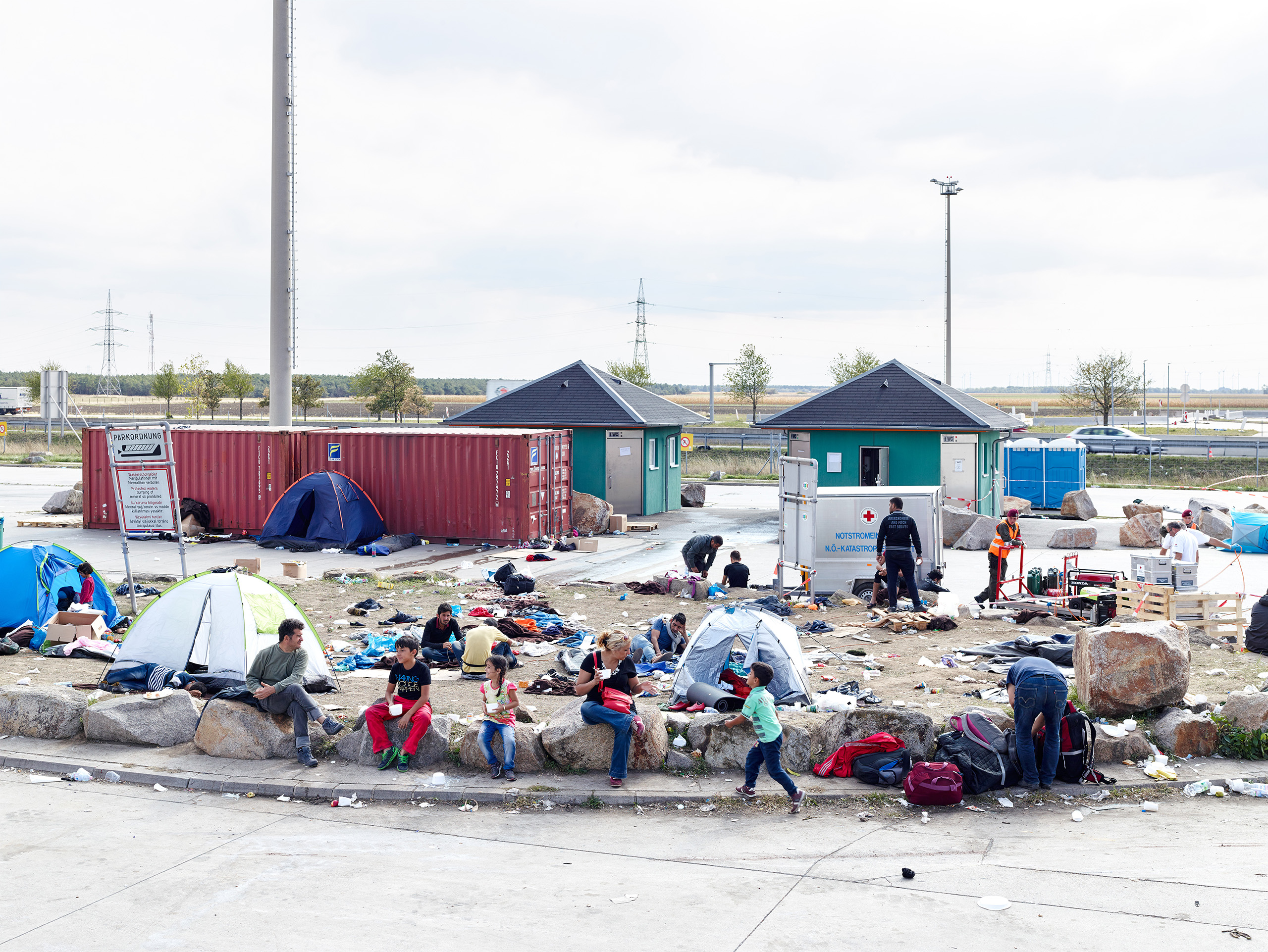 refugees-massimo-vitali-austria-hungary