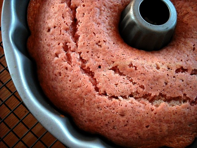 bundt cake pan