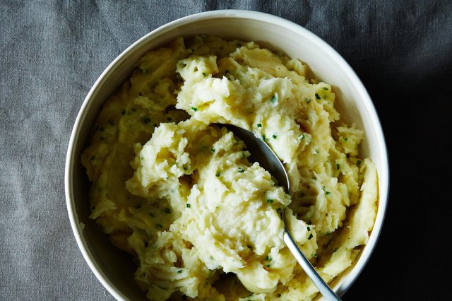 thanksgiving-mashed-potatoes