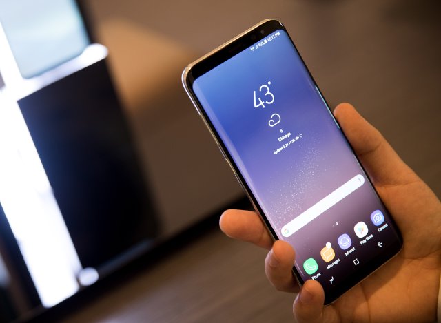 Samsung Unveils New Galaxy S8 Phone