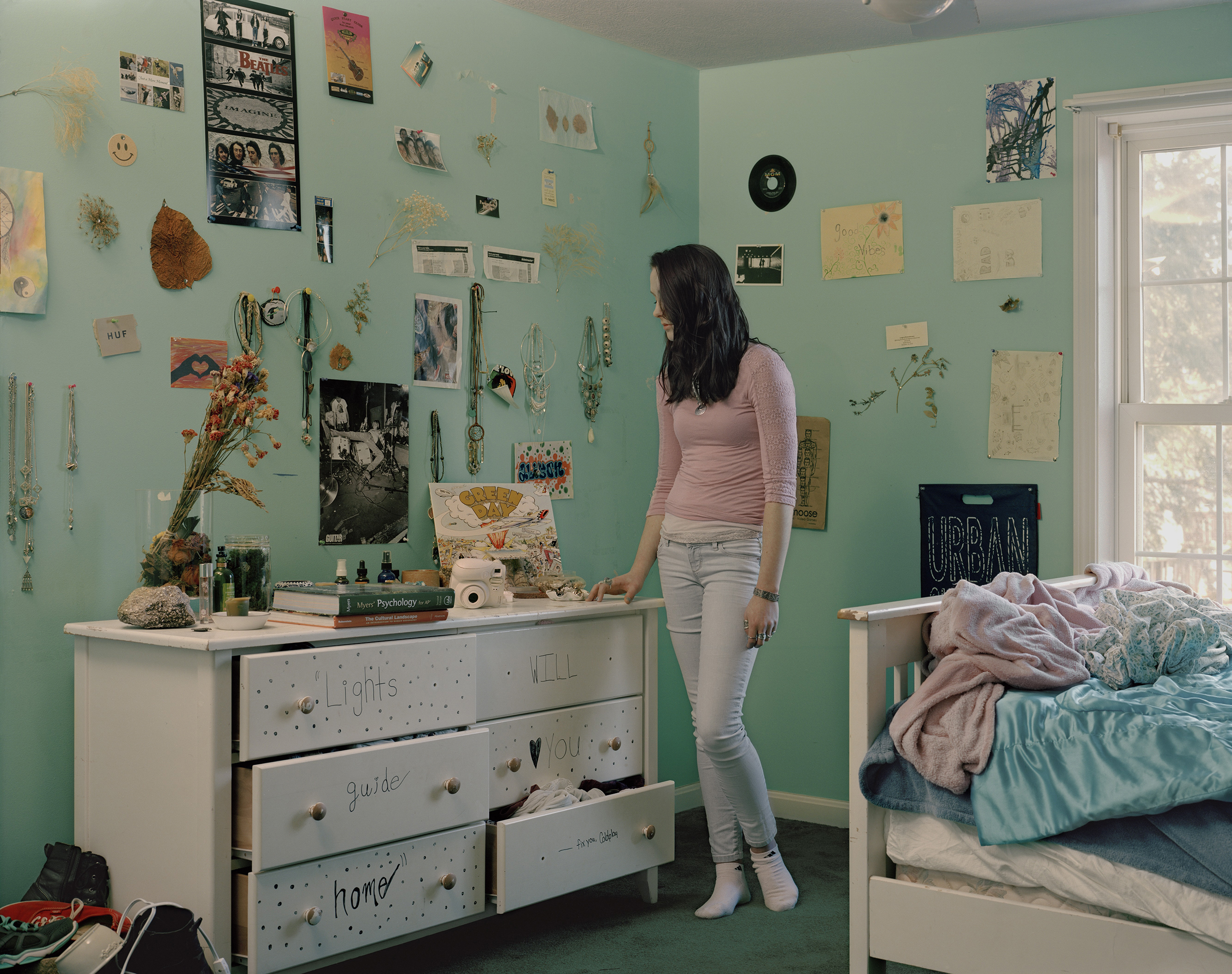 teen-depression-lise-sarfati-anxiety-america