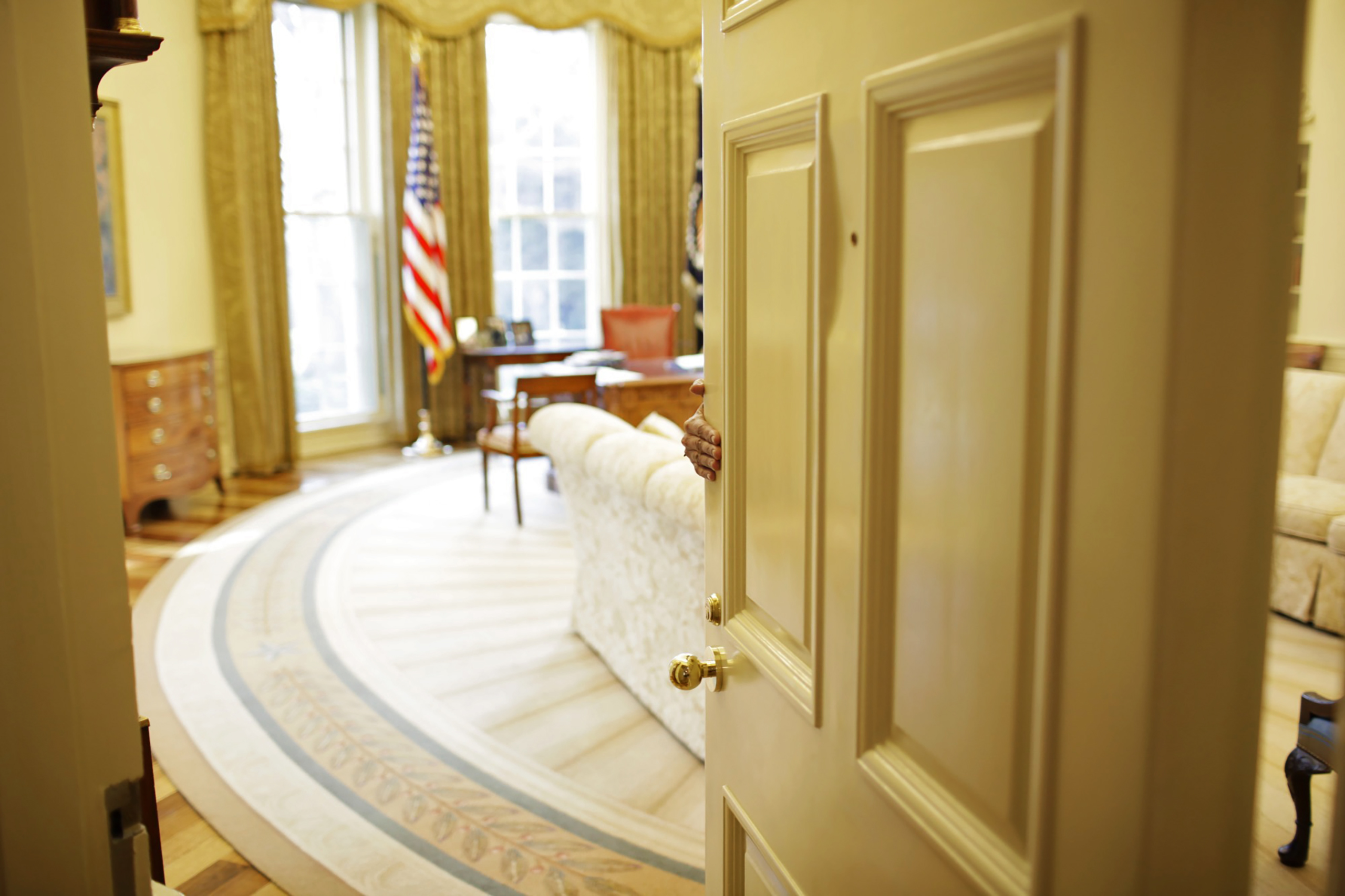 ife-white-house-1600-callie-shell