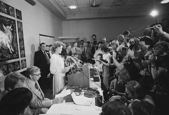 Anita Bryant Speaks to Reporters